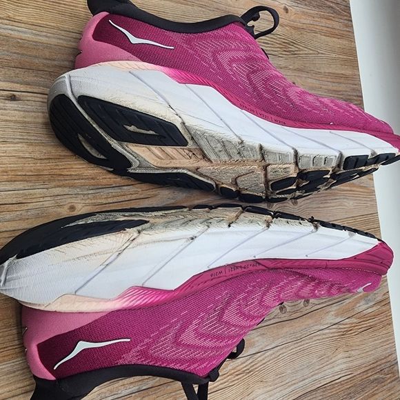 Hoka One One ARAHI 6 Women's Pink /Black Sneakers Size 8B - Picture 10 of 13